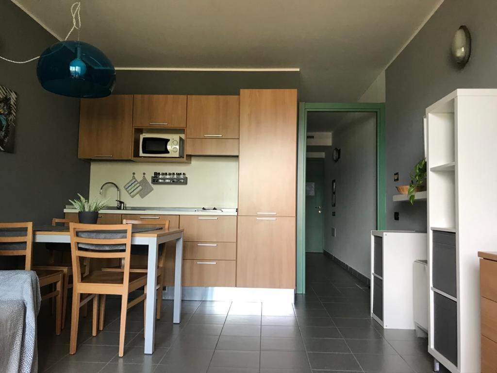 46 Vale C'E' Al Villaggio Olimpico Di Colle Sestriere Eksteriør billede