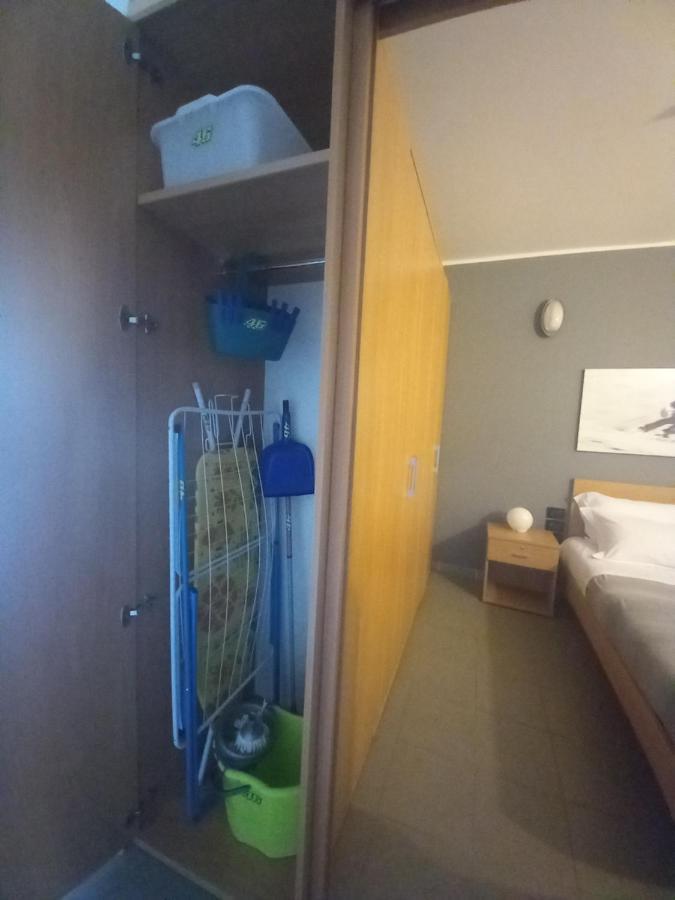 46 Vale C'E' Al Villaggio Olimpico Di Colle Sestriere Eksteriør billede